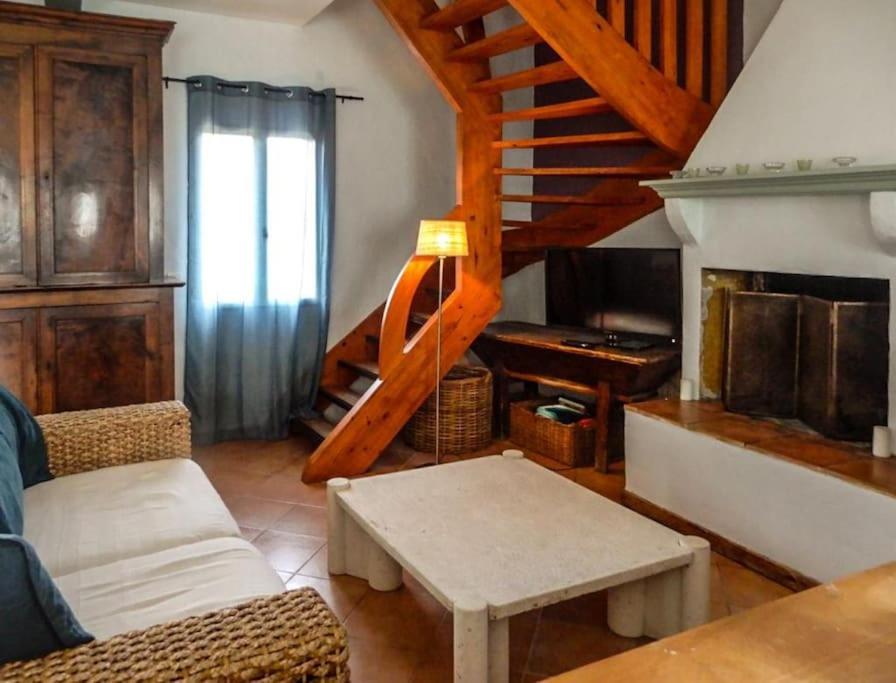 La Maison Des Vendangeurs กาเนต์-อ็อง-รูสซียง ภายนอก รูปภาพ